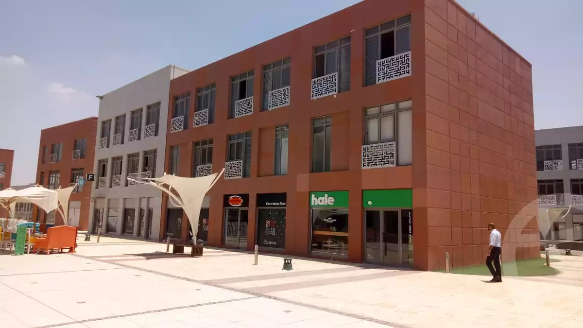 https://aqarmap.com.eg/ar/listing/3875443-for-rent-cairo-zayed-compounds-the-courtyard-mall-dorra