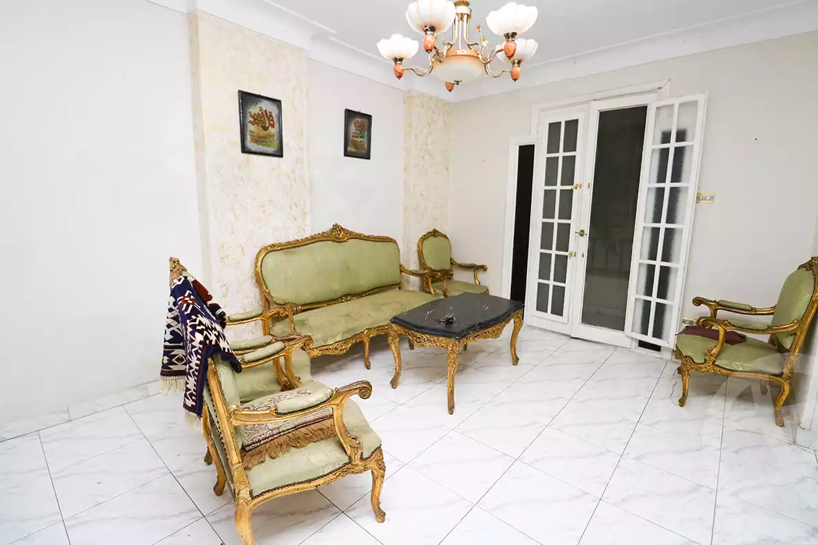 https://aqarmap.com.eg/ar/listing/3878157-for-sale-alexandria-kafr-abdo-kafr-abdou-st