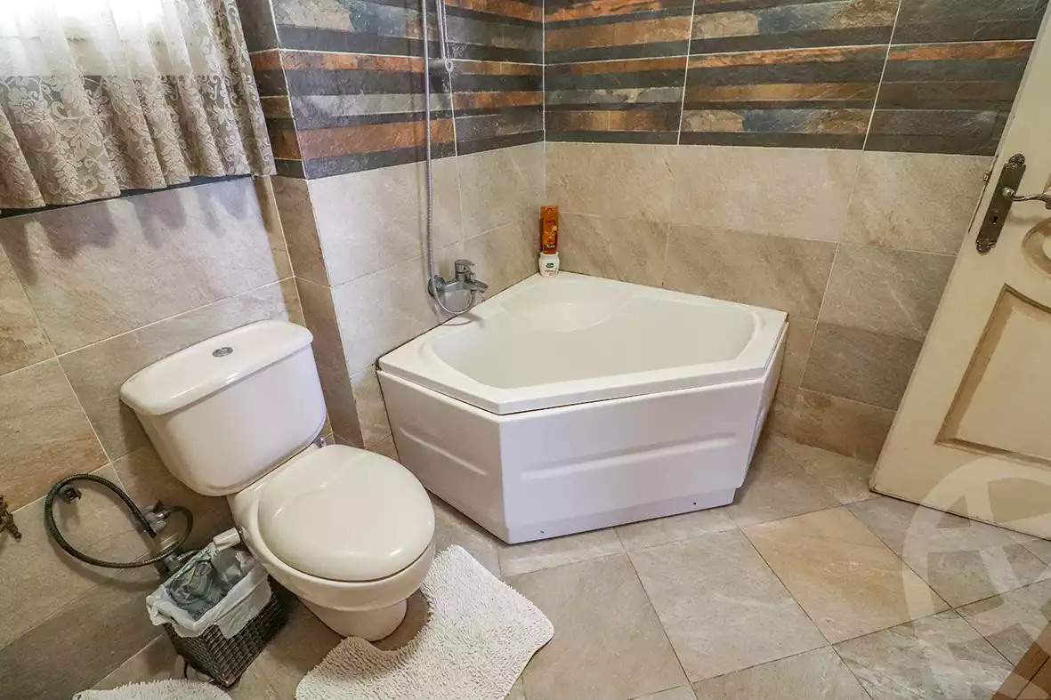 https://aqarmap.com.eg/ar/listing/3878224-for-sale-alexandria-kafr-abdo-shr-lsyd-skyn-bnt-lhsyn