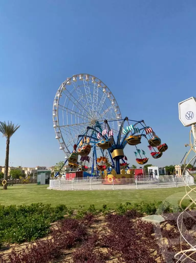 https://aqarmap.com.eg/ar/listing/3880407-for-sale-cairo-el-sheikh-zayed-city-compounds-brj-zyd-wr-llttwyr
