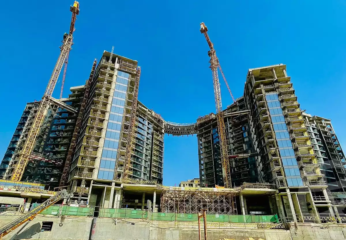 https://aqarmap.com.eg/ar/listing/3883226-for-sale-cairo-el-sheikh-zayed-city-compounds-brj-zyd-wr-llttwyr