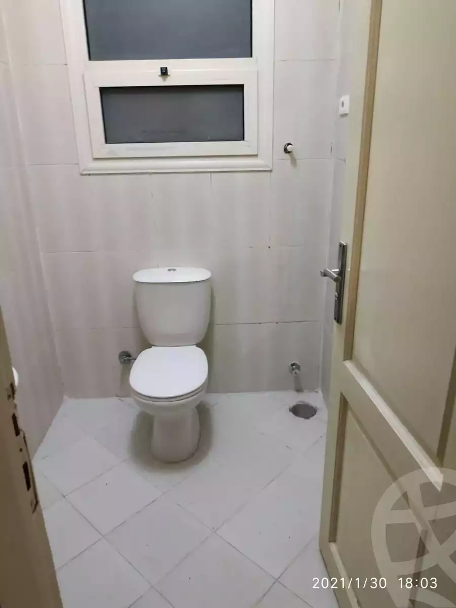 https://aqarmap.com.eg/ar/listing/3884108-for-rent-cairo-new-cairo-compounds-ritaj