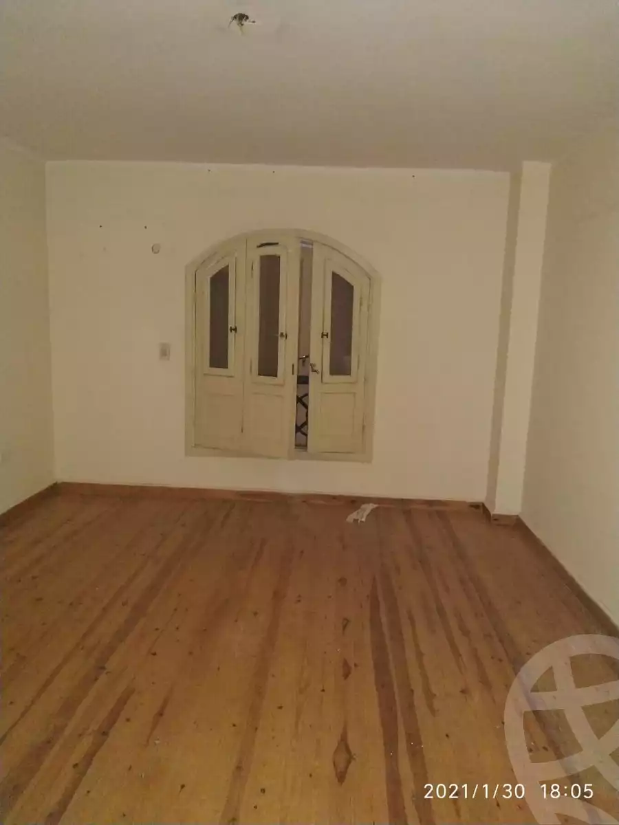 https://aqarmap.com.eg/ar/listing/3884108-for-rent-cairo-new-cairo-compounds-ritaj