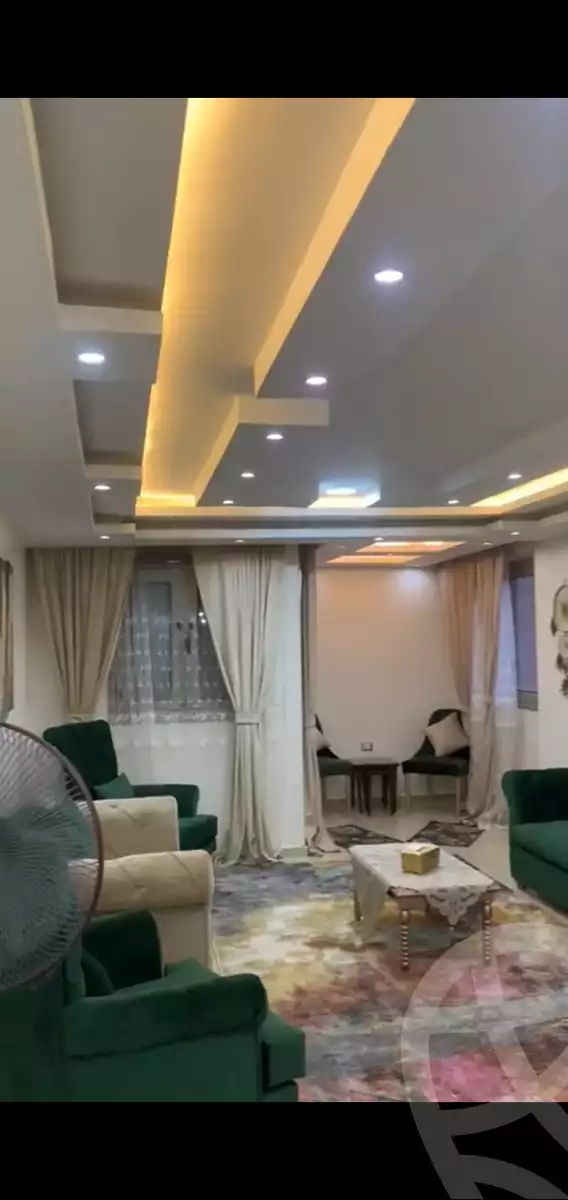 https://aqarmap.com.eg/ar/listing/3886345-for-sale-cairo-helwan-hadayek-helwan-nile-corniche-st