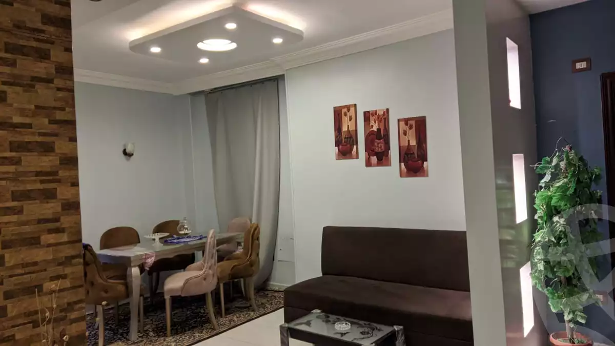 https://aqarmap.com.eg/ar/listing/3886757-for-rent-cairo-el-sheikh-zayed-city-el-hay-el-khames-lhy-lkhms