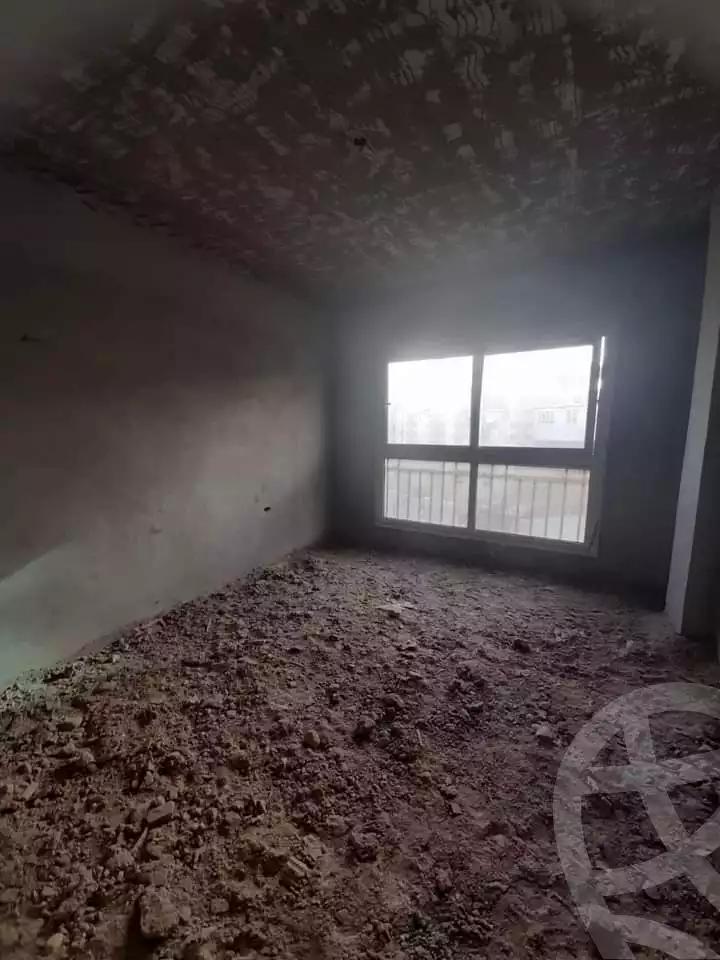 https://aqarmap.com.eg/en/listing/3889047-for-sale-cairo-el-sheikh-zayed-city-el-hay-elasher-street-100