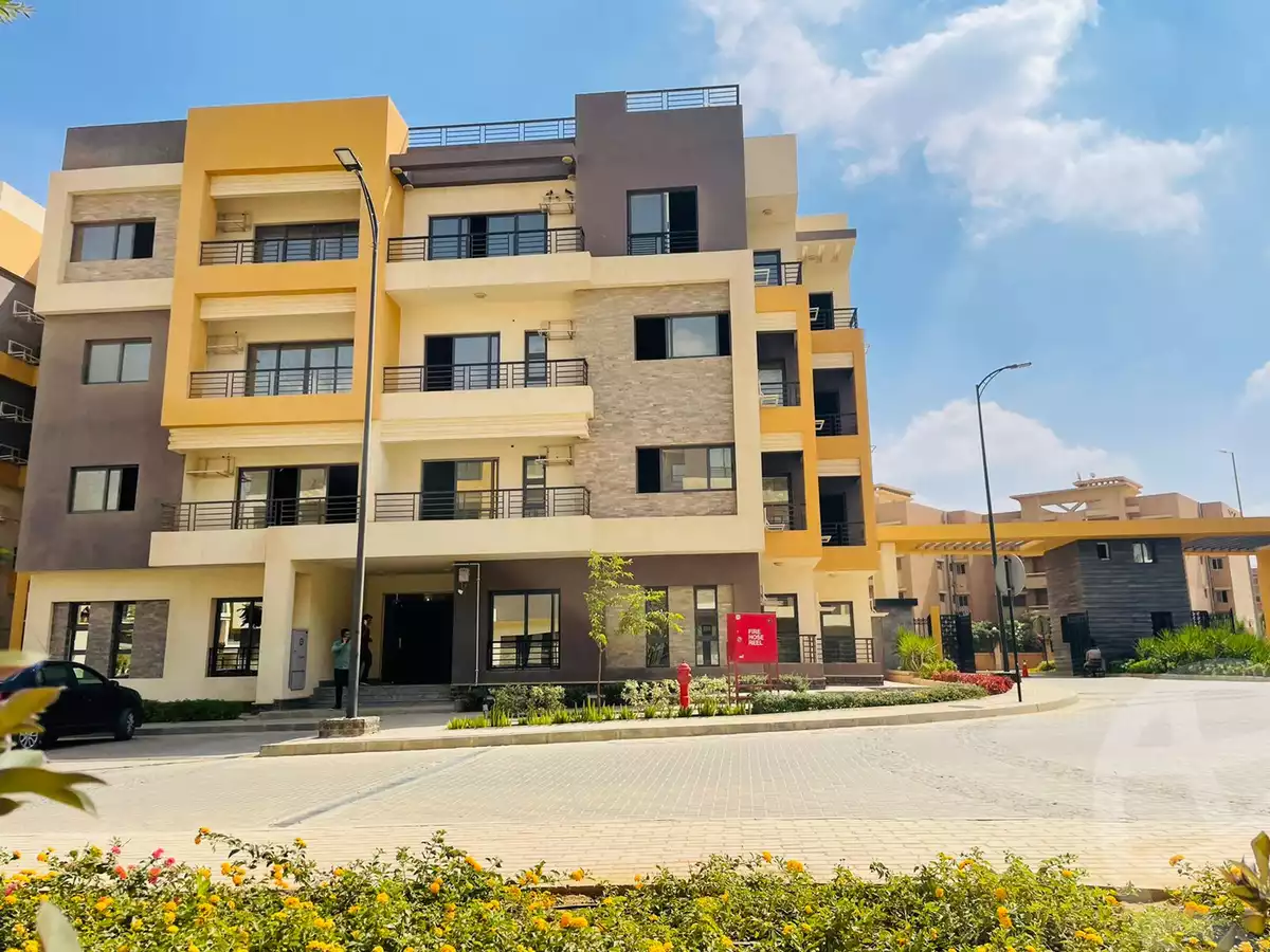 https://aqarmap.com.eg/ar/listing/3889365-for-sale-cairo-6th-of-october-compound-tala