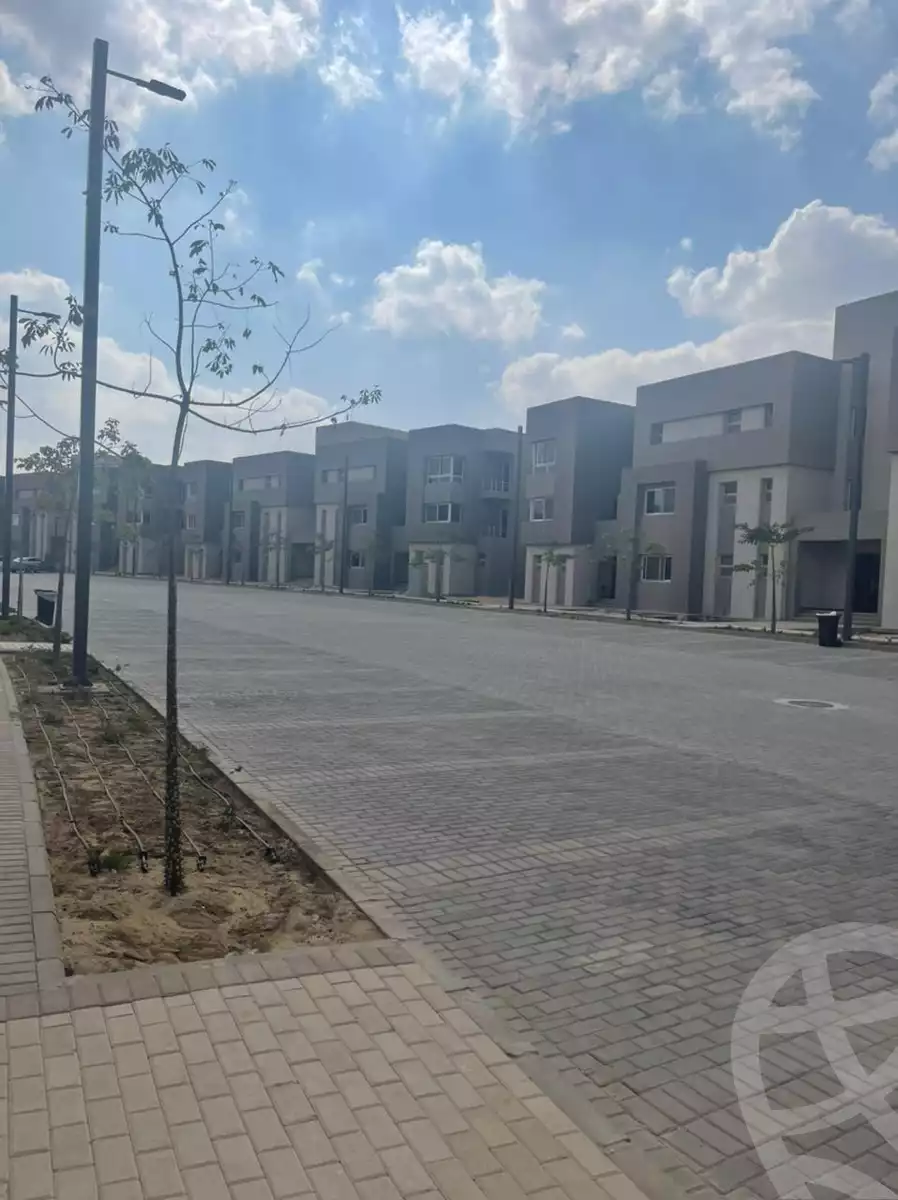 https://aqarmap.com.eg/en/listing/3890752-for-sale-cairo-el-sheikh-zayed-city-compounds-in-sheikh-zayed-etapa