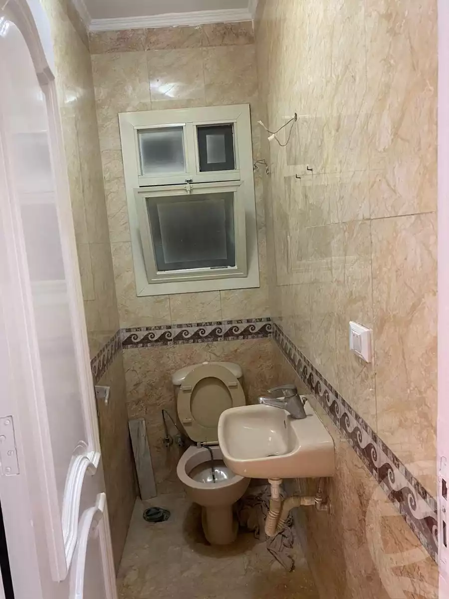 https://aqarmap.com.eg/en/listing/3898623-for-sale-cairo-nasr-city-hay-el-sefarat-ahbab-el-rasoul-st