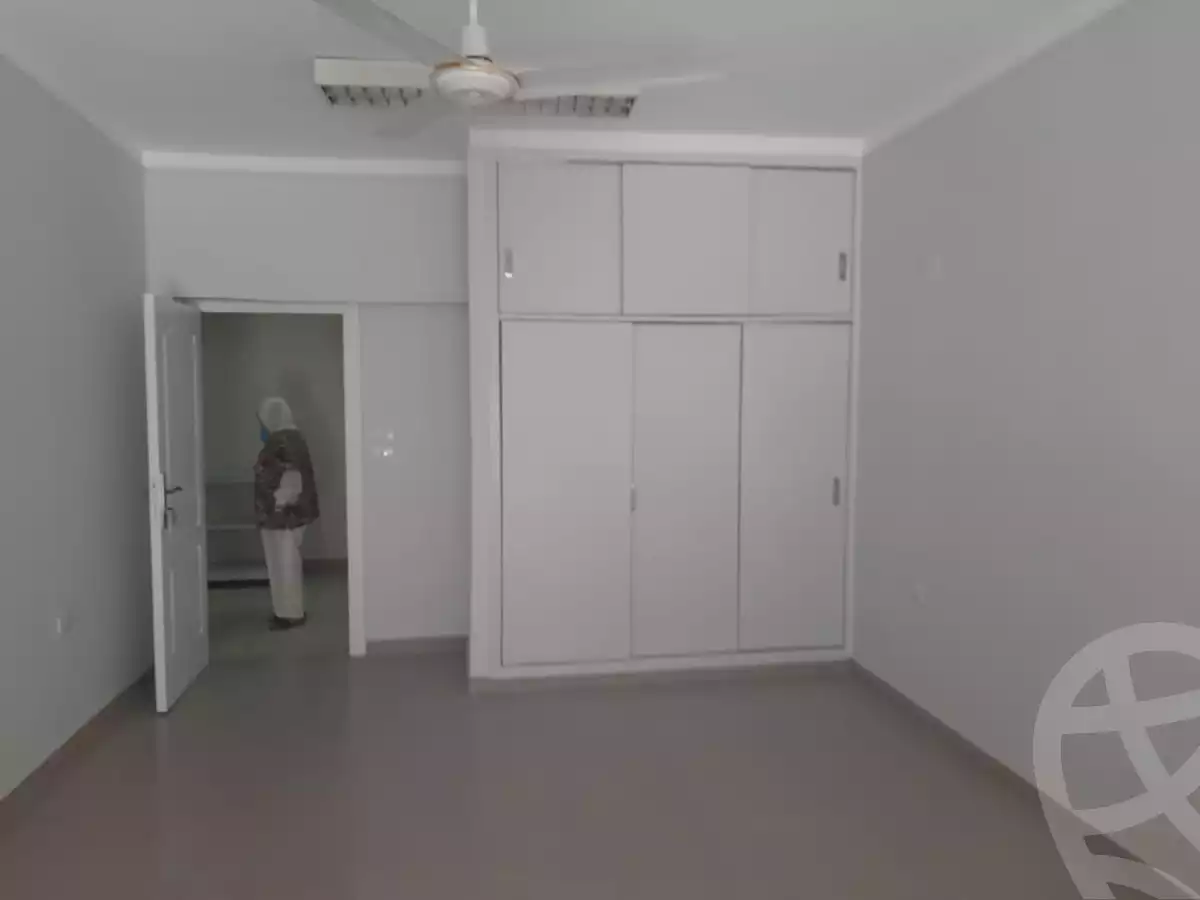 https://aqarmap.com.eg/ar/listing/3899619-for-sale-cairo-alex-cairo-desert-road-kmbwnd-fy-tryq-skndry-lshrwy-ofok-1