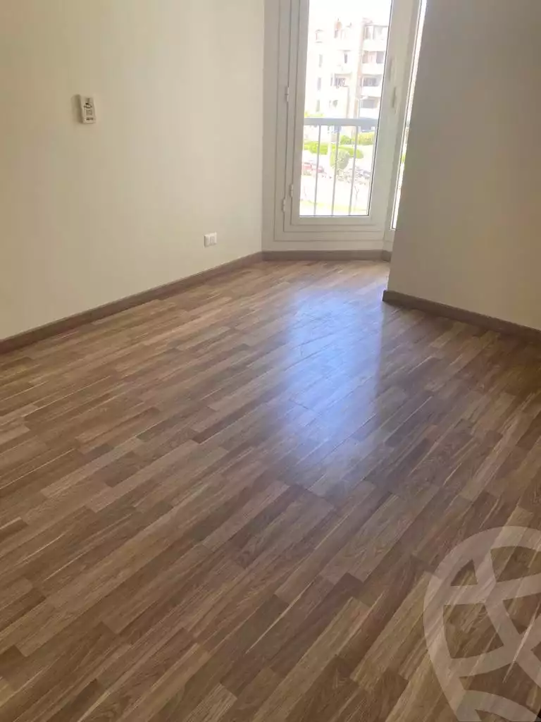https://aqarmap.com.eg/ar/listing/3899700-for-rent-cairo-el-sheikh-zayed-city-compounds-dh-drys