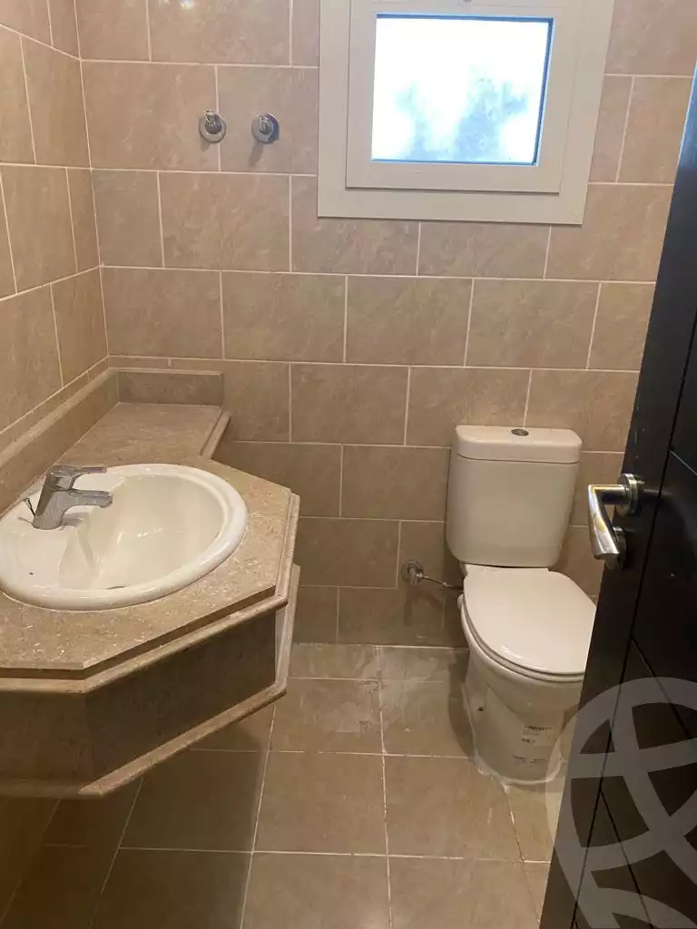 https://aqarmap.com.eg/ar/listing/3899700-for-rent-cairo-el-sheikh-zayed-city-compounds-dh-drys