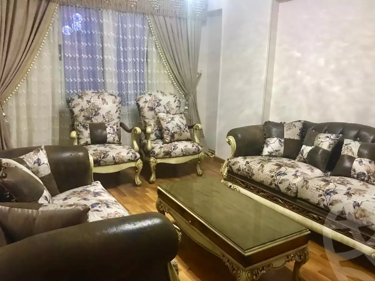 https://aqarmap.com.eg/ar/listing/3244332-for-rent-alexandria-roshdy-abdel-hamid-al-abdi-st