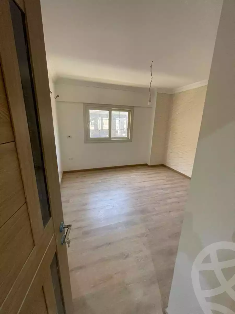 https://aqarmap.com.eg/en/listing/3880663-for-sale-cairo-el-sheikh-zayed-city-bait-el-watan