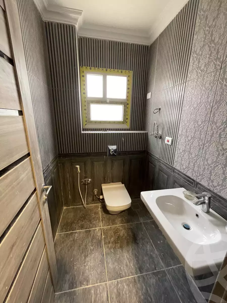 https://aqarmap.com.eg/ar/listing/3876964-for-sale-cairo-el-sheikh-zayed-city-bait-el-watan