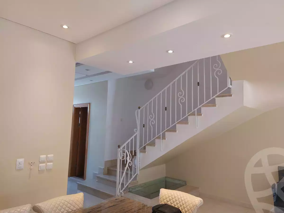 https://aqarmap.com.eg/en/listing/3886254-for-rent-cairo-el-sheikh-zayed-city-compounds-kmbwnd-ljry-swdyk
