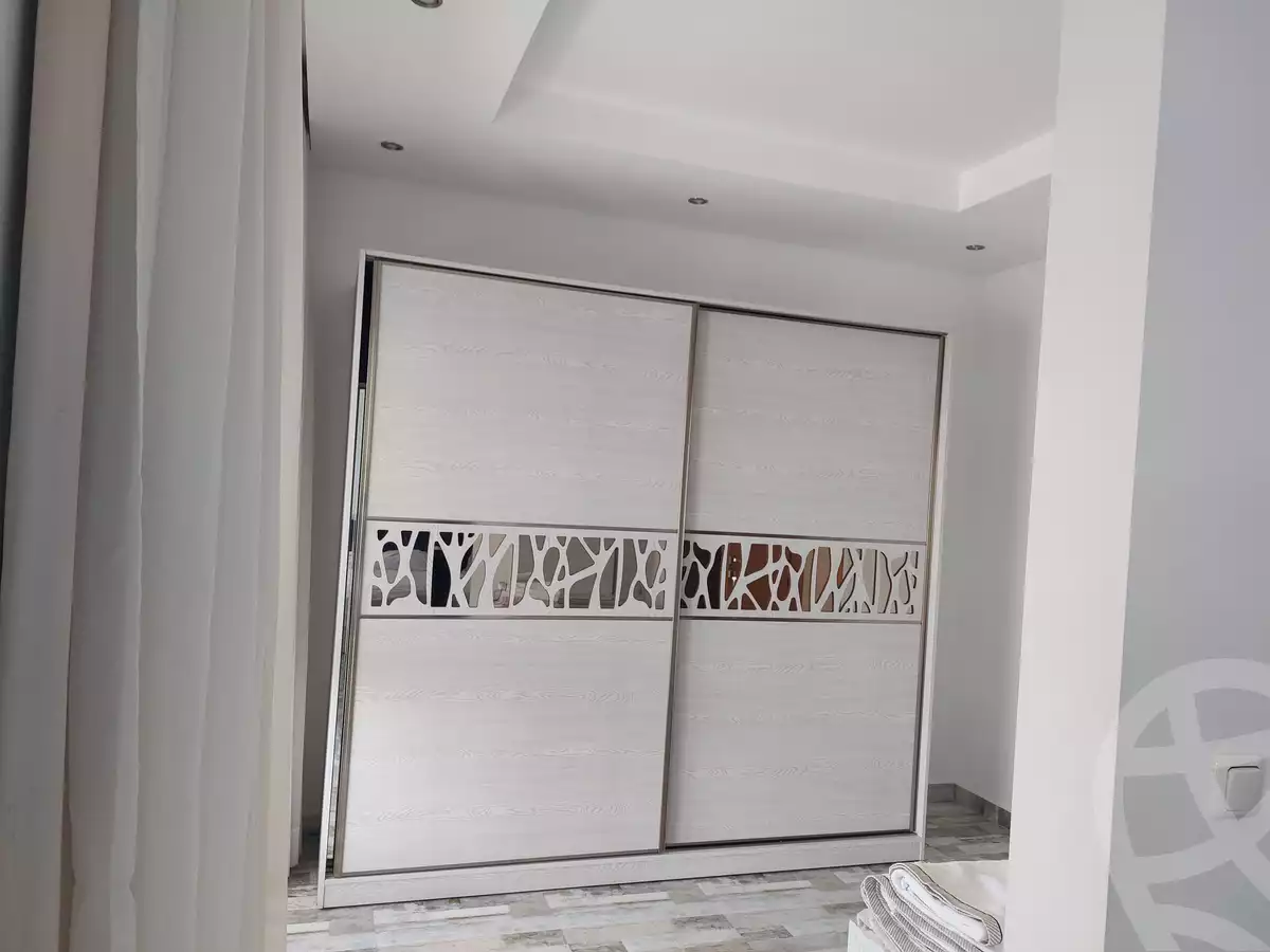 https://aqarmap.com.eg/en/listing/3886254-for-rent-cairo-el-sheikh-zayed-city-compounds-kmbwnd-ljry-swdyk