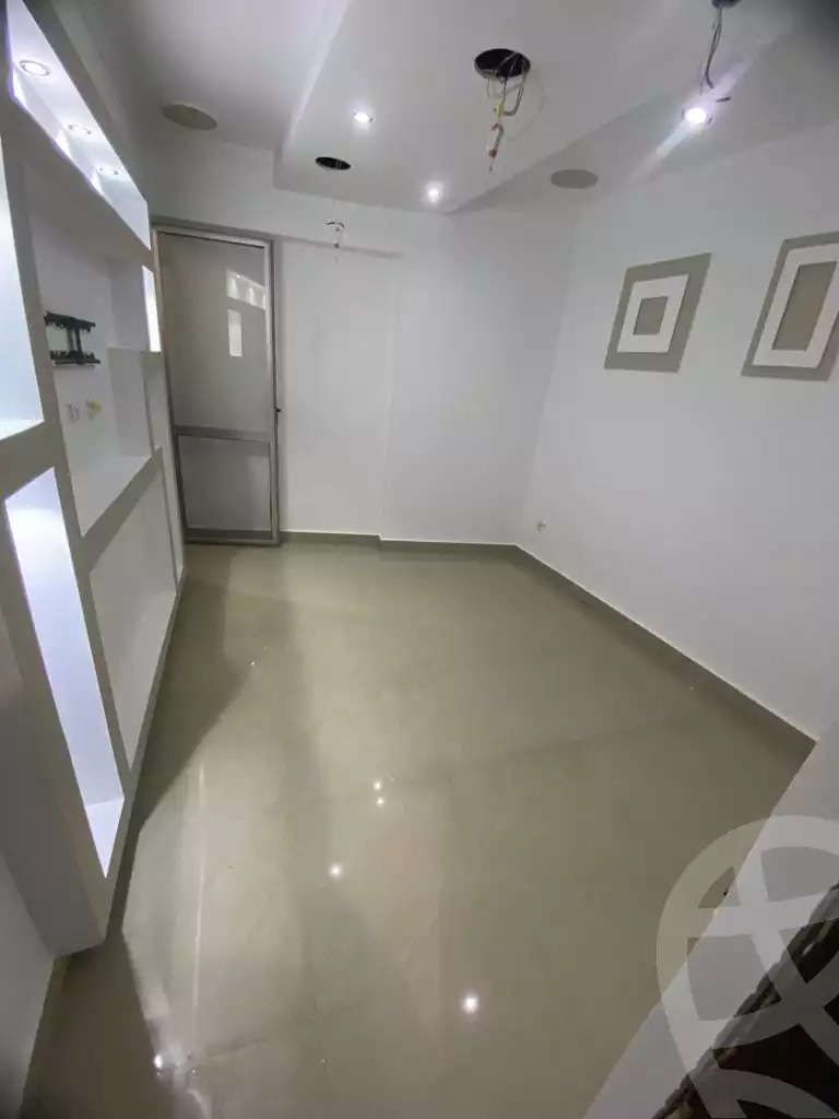 https://aqarmap.com.eg/ar/listing/3931060-for-sale-alexandria-krmwz