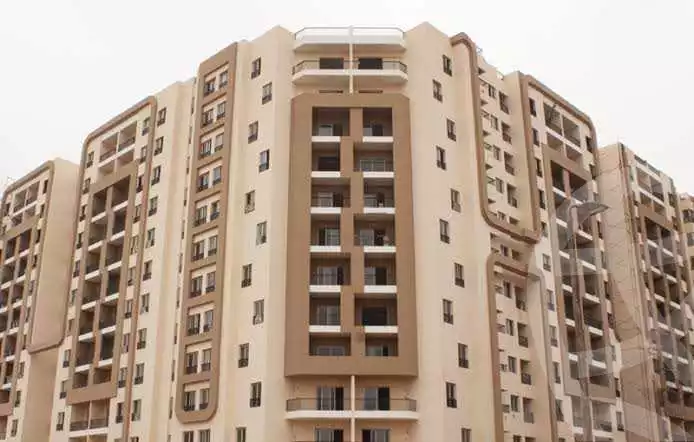 https://aqarmap.com.eg/ar/listing/3936353-for-sale-cairo-nasr-city-compounds-kbytl-yst
