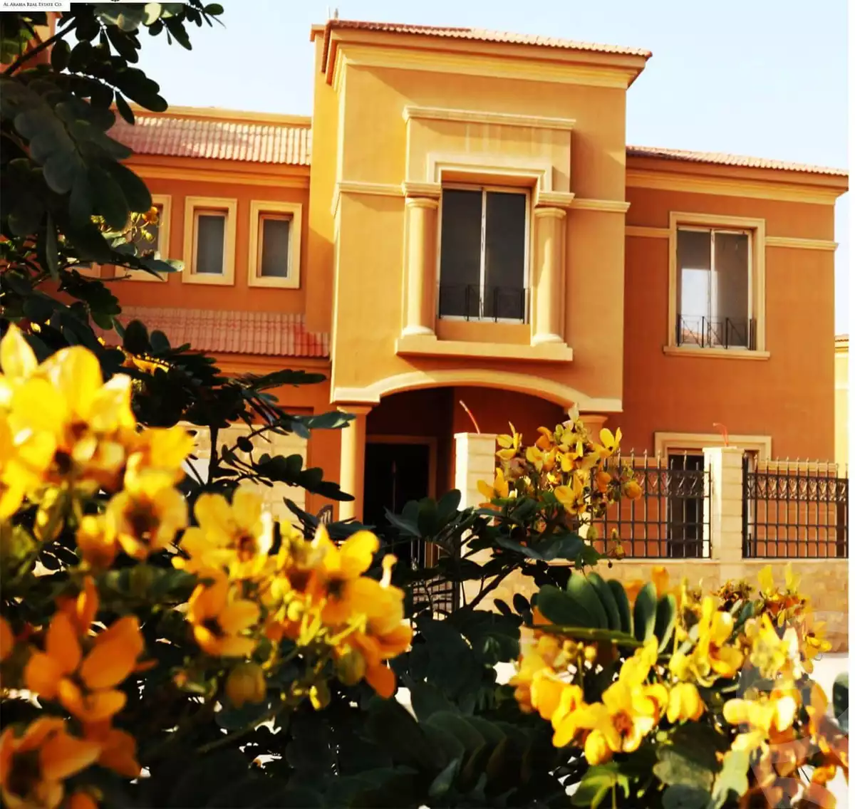 https://aqarmap.com.eg/ar/listing/3939449-for-sale-cairo-el-sheikh-zayed-city-compounds-in-sheikh-zayed-royal-meadows
