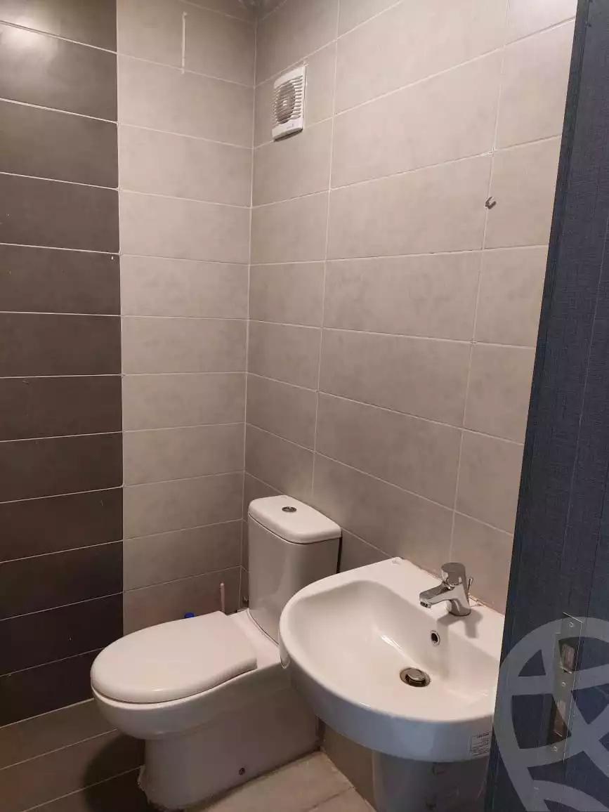 https://aqarmap.com.eg/ar/listing/4464564-for-rent-cairo-new-cairo-compounds-lyjntry-mwl-ktlyst-llttwyr