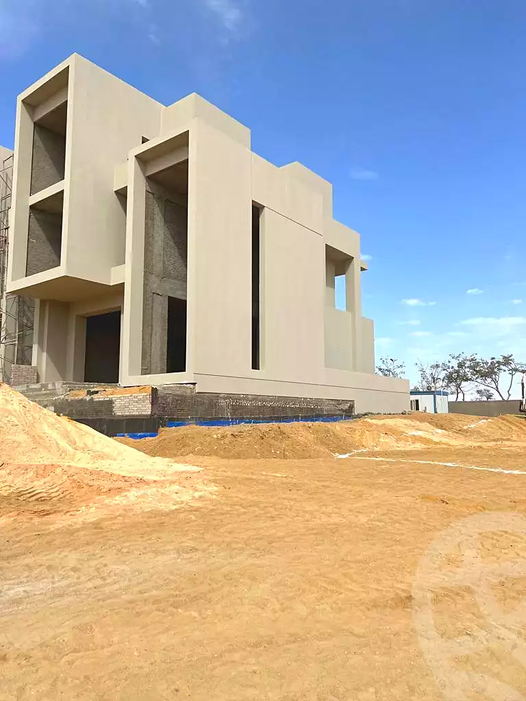 https://aqarmap.com.eg/en/listing/4751527-projects-water-way-villas