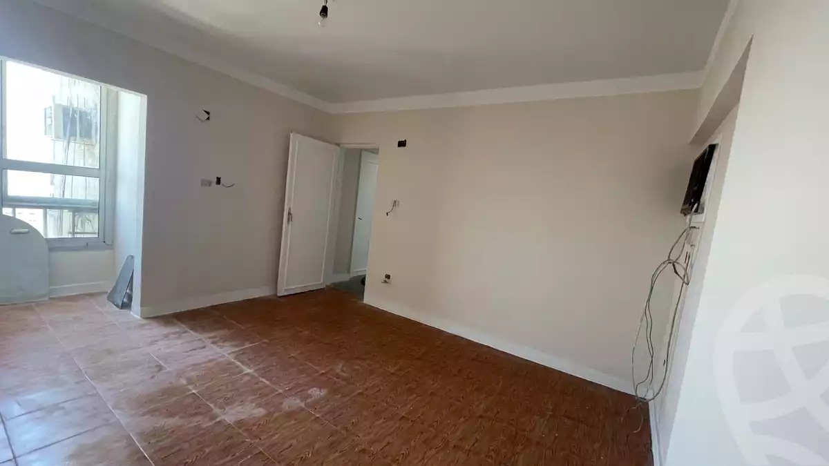 https://aqarmap.com.eg/ar/listing/3965545-for-rent-cairo-el-maadi-brj-thmn