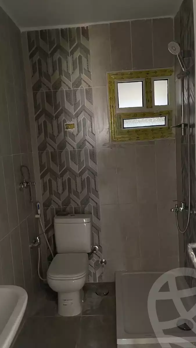 https://aqarmap.com.eg/ar/listing/3965545-for-rent-cairo-el-maadi-brj-thmn
