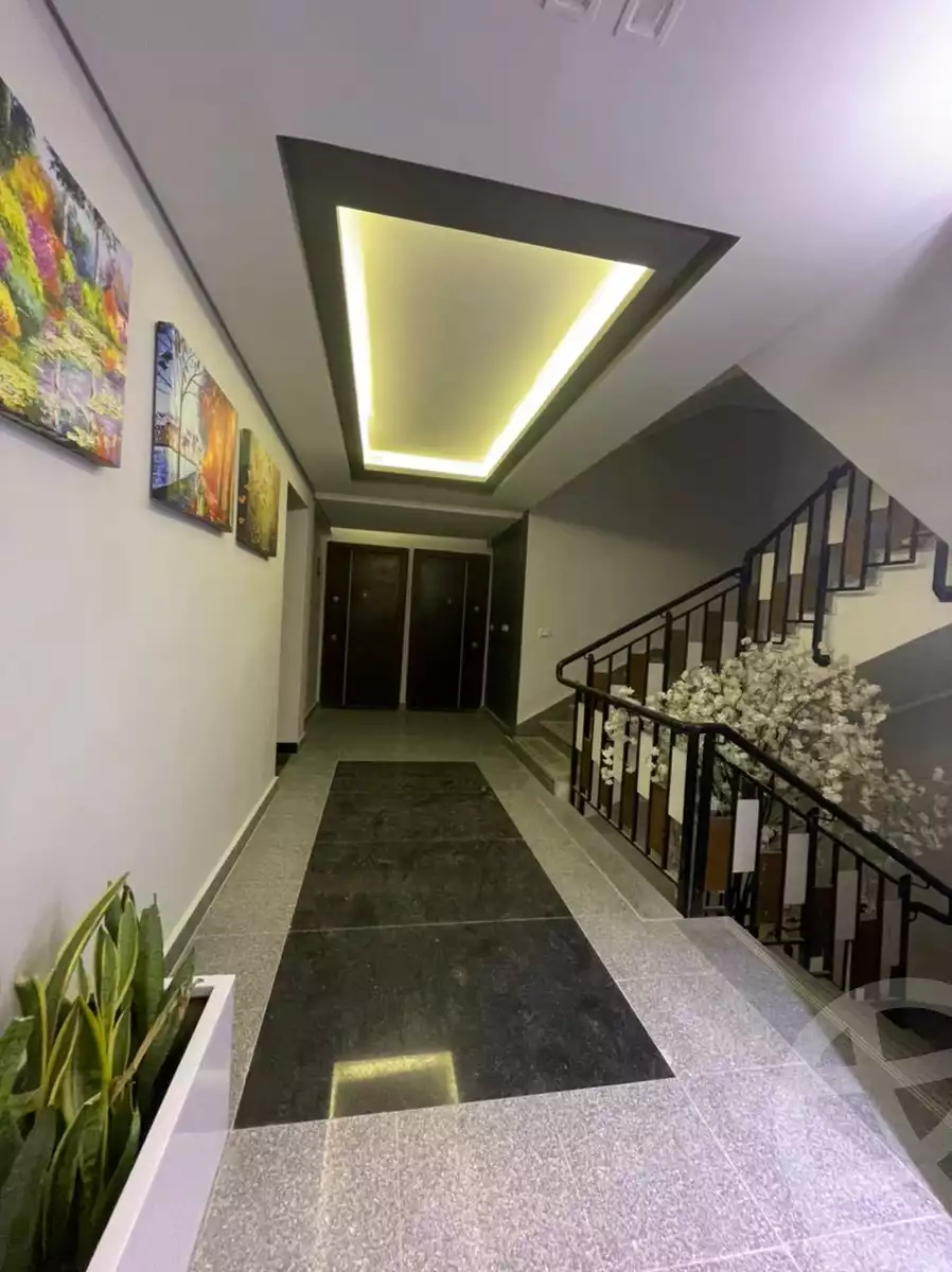 https://aqarmap.com.eg/ar/listing/3975463-for-sale-cairo-6th-of-october-compound-sun-capital