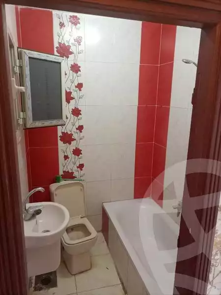 https://aqarmap.com.eg/en/listing/3977904-for-sale-alexandria-el-asafra-abd-el-haleem-mahmoud-st