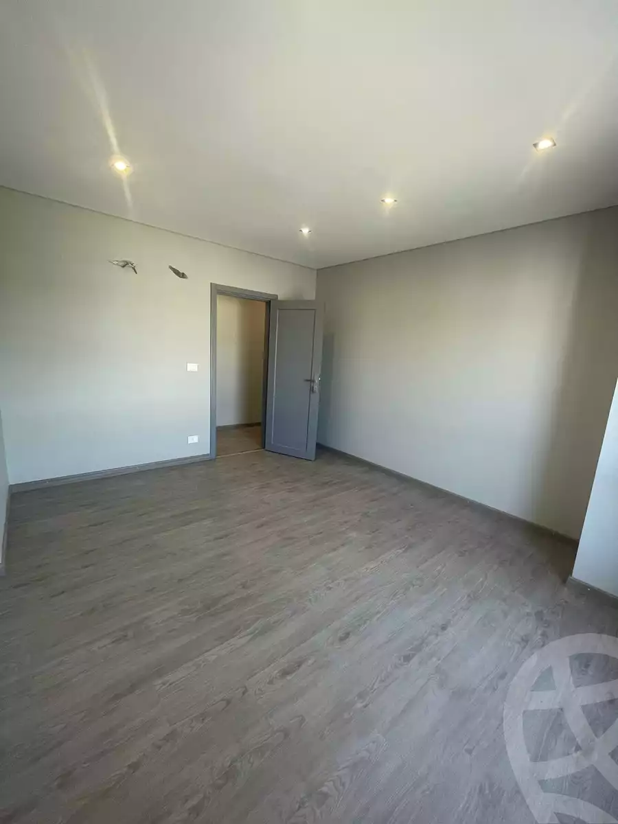 https://aqarmap.com.eg/en/listing/3978201-for-sale-cairo-new-cairo-compounds-eastown