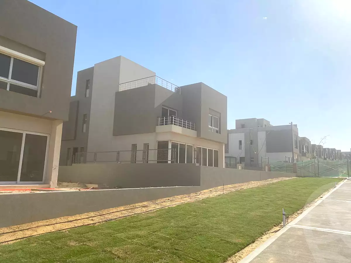 https://aqarmap.com.eg/ar/listing/3983082-for-sale-cairo-el-sheikh-zayed-city-compounds-in-sheikh-zayed-etapa