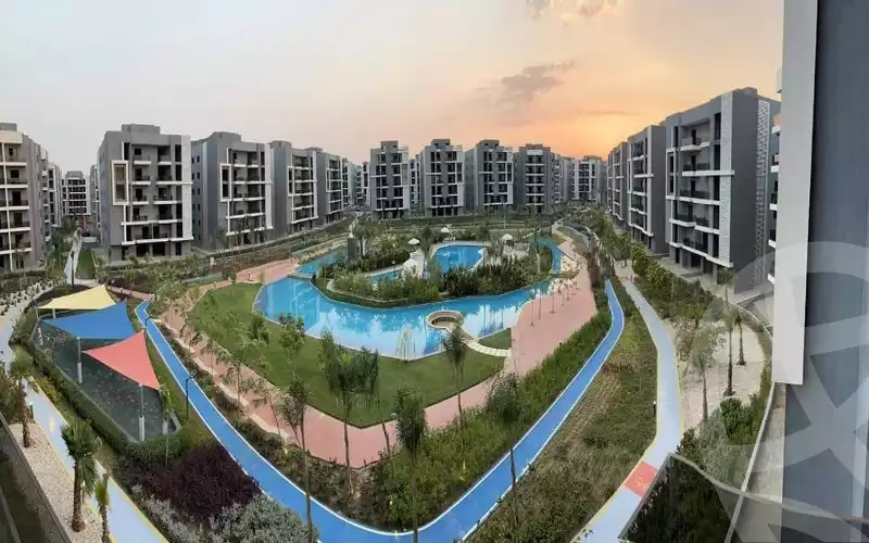 https://aqarmap.com.eg/ar/listing/3988285-for-sale-cairo-6th-of-october-compound-sun-capital