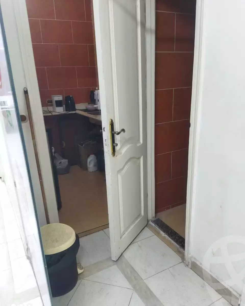 https://aqarmap.com.eg/en/listing/3899128-for-sale-cairo-6th-of-october-el-ahyaa-neighborhood-4th-district-no-7