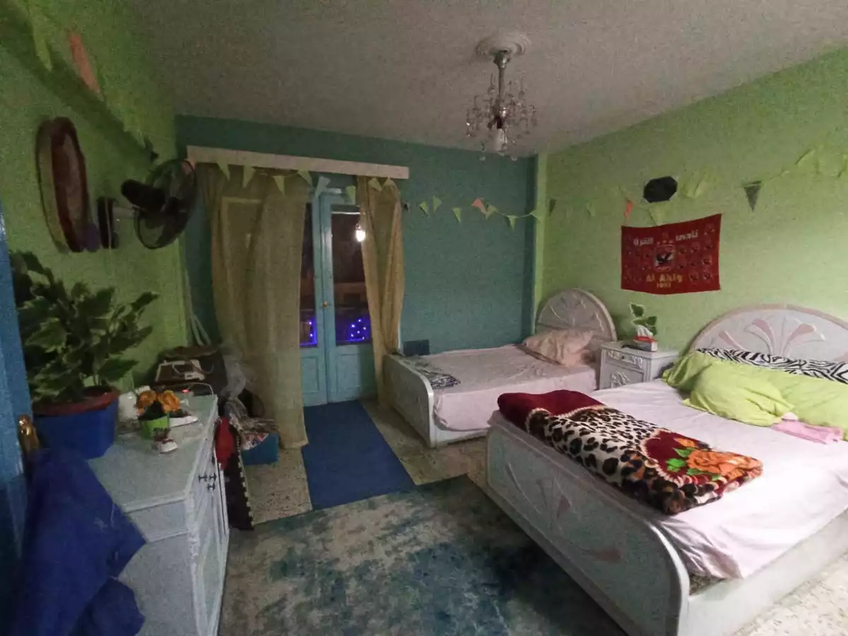 https://aqarmap.com.eg/ar/listing/3992832-for-sale-cairo-el-sheikh-zayed-city-el-hay-elawel-street-10