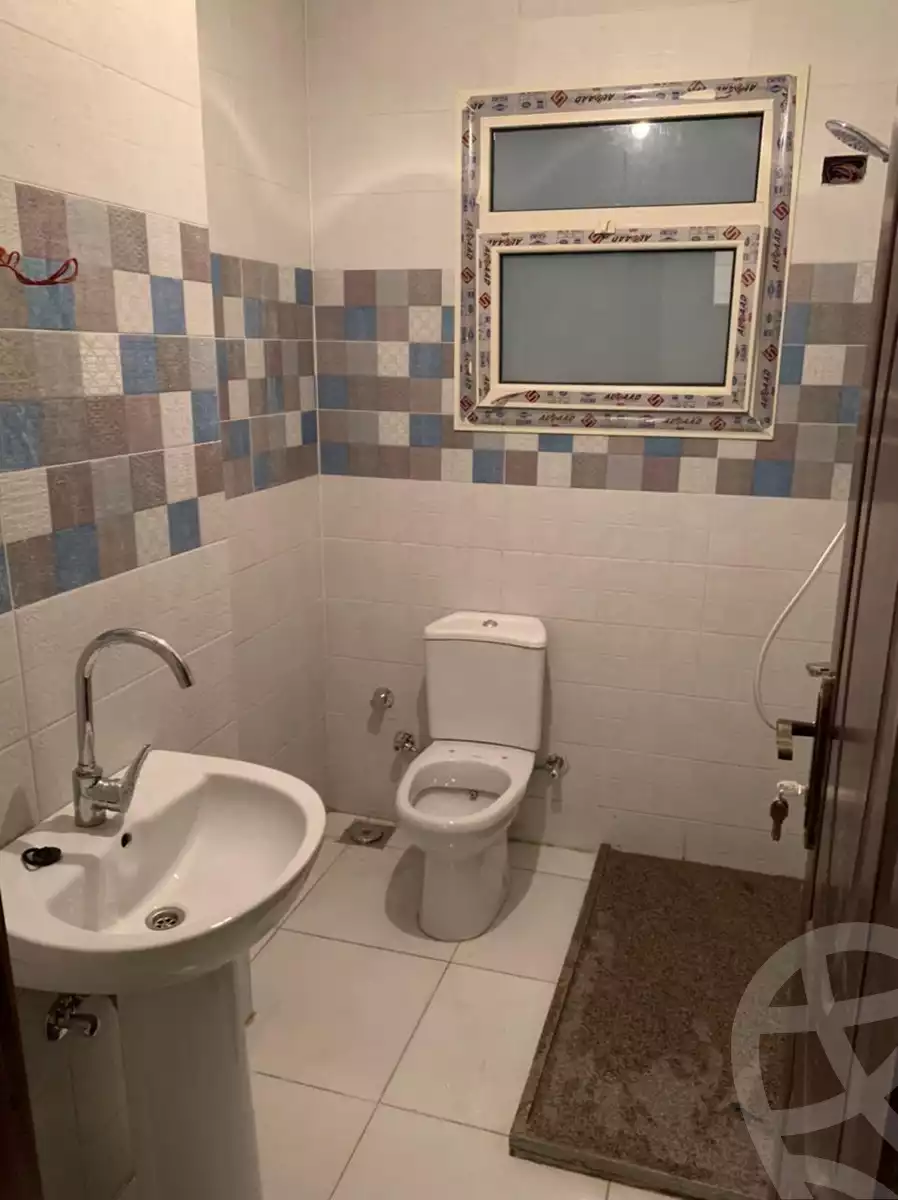 https://aqarmap.com.eg/en/listing/4348679-for-rent-cairo-al-oubour-tryq-msr-sm-yly-lshrwy-moon-city