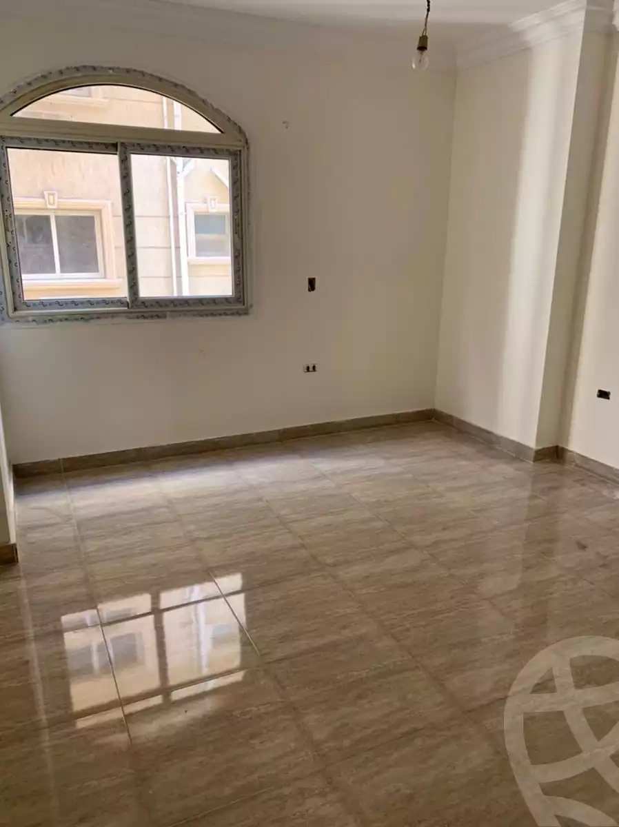 https://aqarmap.com.eg/en/listing/4348679-for-rent-cairo-al-oubour-tryq-msr-sm-yly-lshrwy-moon-city
