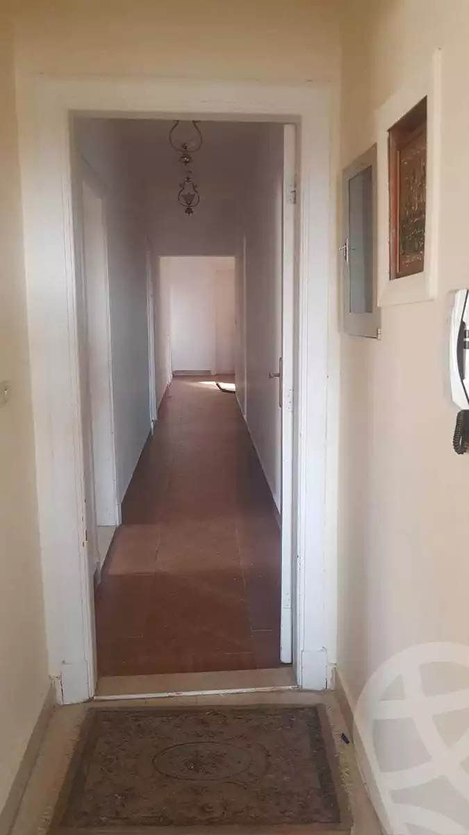 https://aqarmap.com.eg/en/listing/5663635-for-sale-cairo-el-sheikh-zayed-city-compounds-beverly-hills