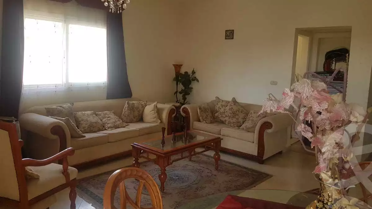 https://aqarmap.com.eg/en/listing/5663635-for-sale-cairo-el-sheikh-zayed-city-compounds-beverly-hills