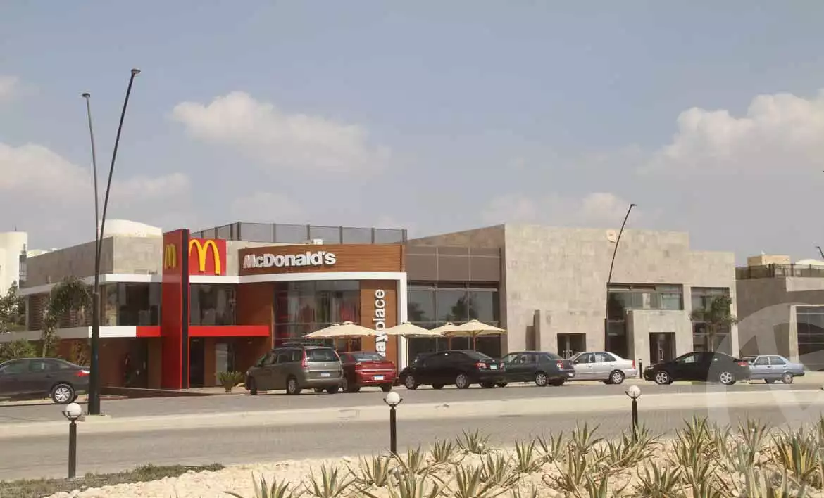 https://aqarmap.com.eg/ar/listing/4977693-for-rent-cairo-el-sheikh-zayed-city-compounds-zed-strip-mall-ora