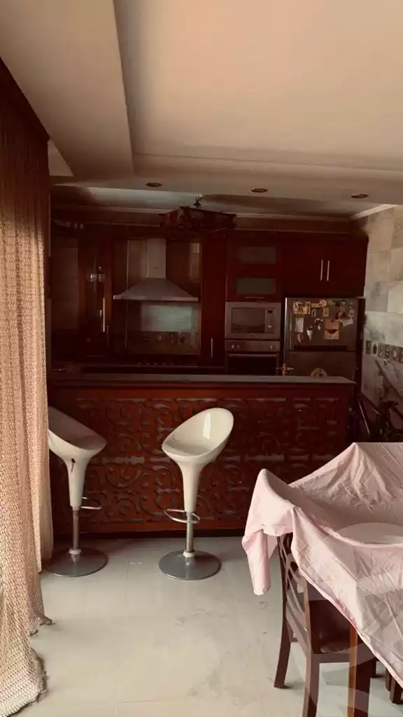 https://aqarmap.com.eg/ar/listing/4002109-for-sale-cairo-new-cairo-lrhb-city-phase-3-umm-kolthom-st
