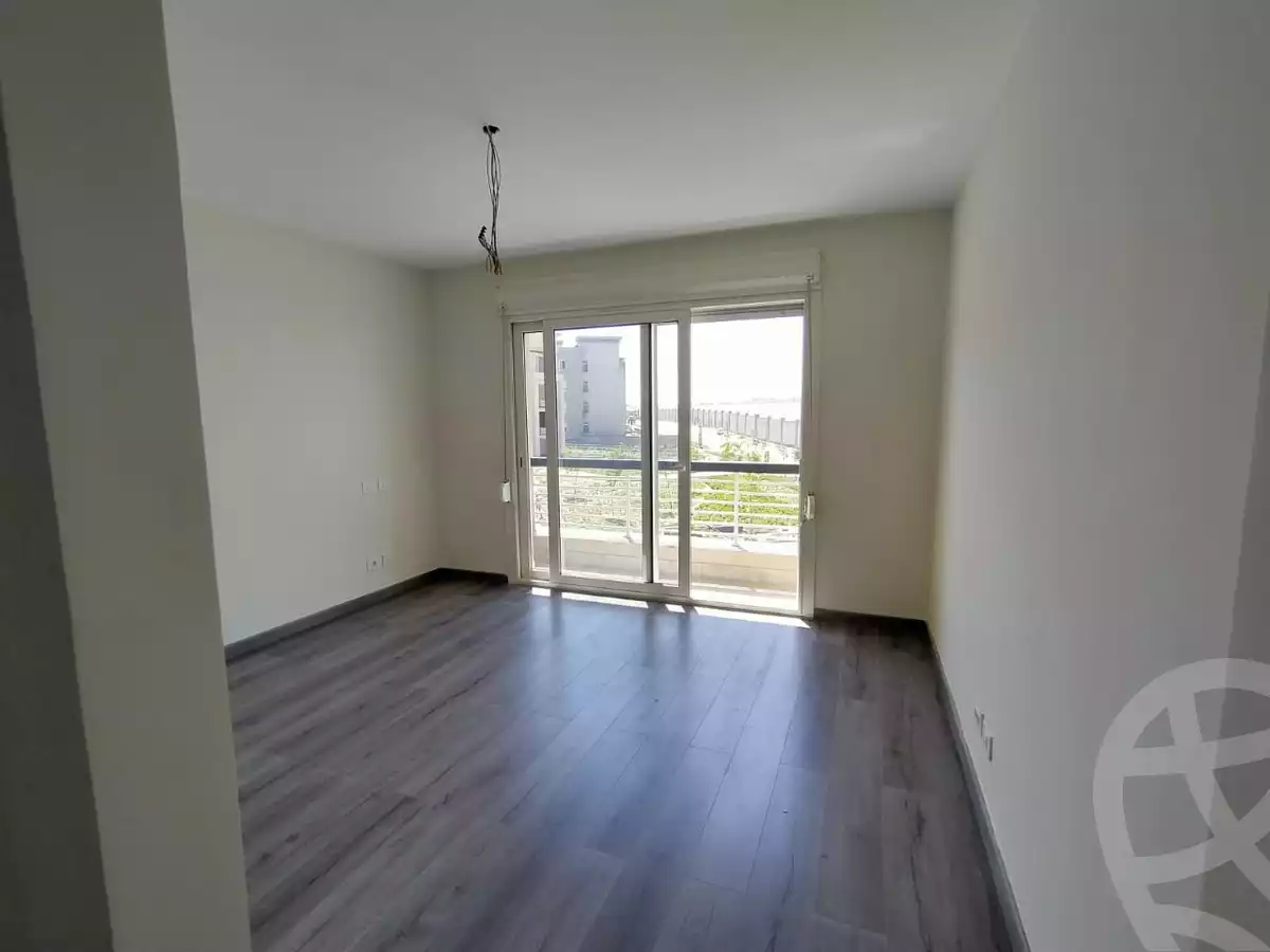 https://aqarmap.com.eg/ar/listing/4013522-for-rent-kingsrange-new-giza