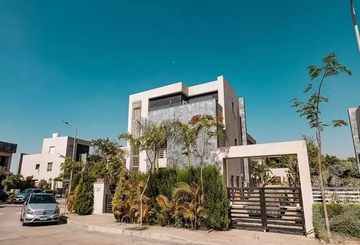 https://aqarmap.com.eg/en/listing/4371658-for-sale-cairo-el-sheikh-zayed-city-compounds-in-sheikh-zayed-el-karma-4