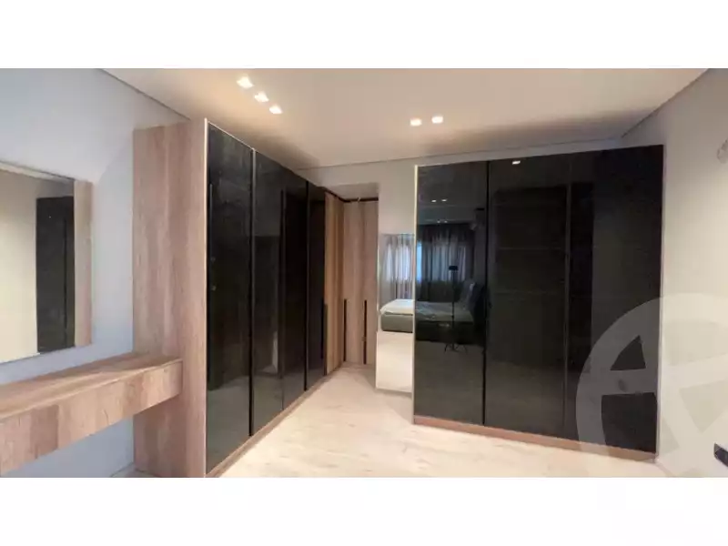 https://aqarmap.com.eg/en/listing/4017995-for-rent-cairo-new-cairo-compounds-lakeview-residence