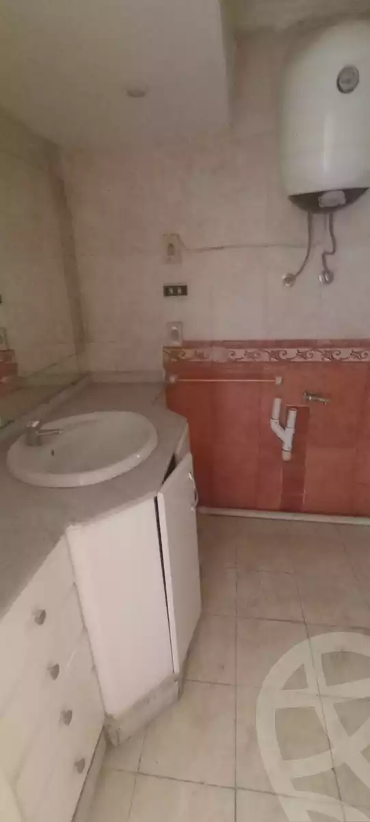 https://aqarmap.com.eg/en/listing/4019210-for-rent-cairo-dokki-mydn-lmsh-al-mesaha-st