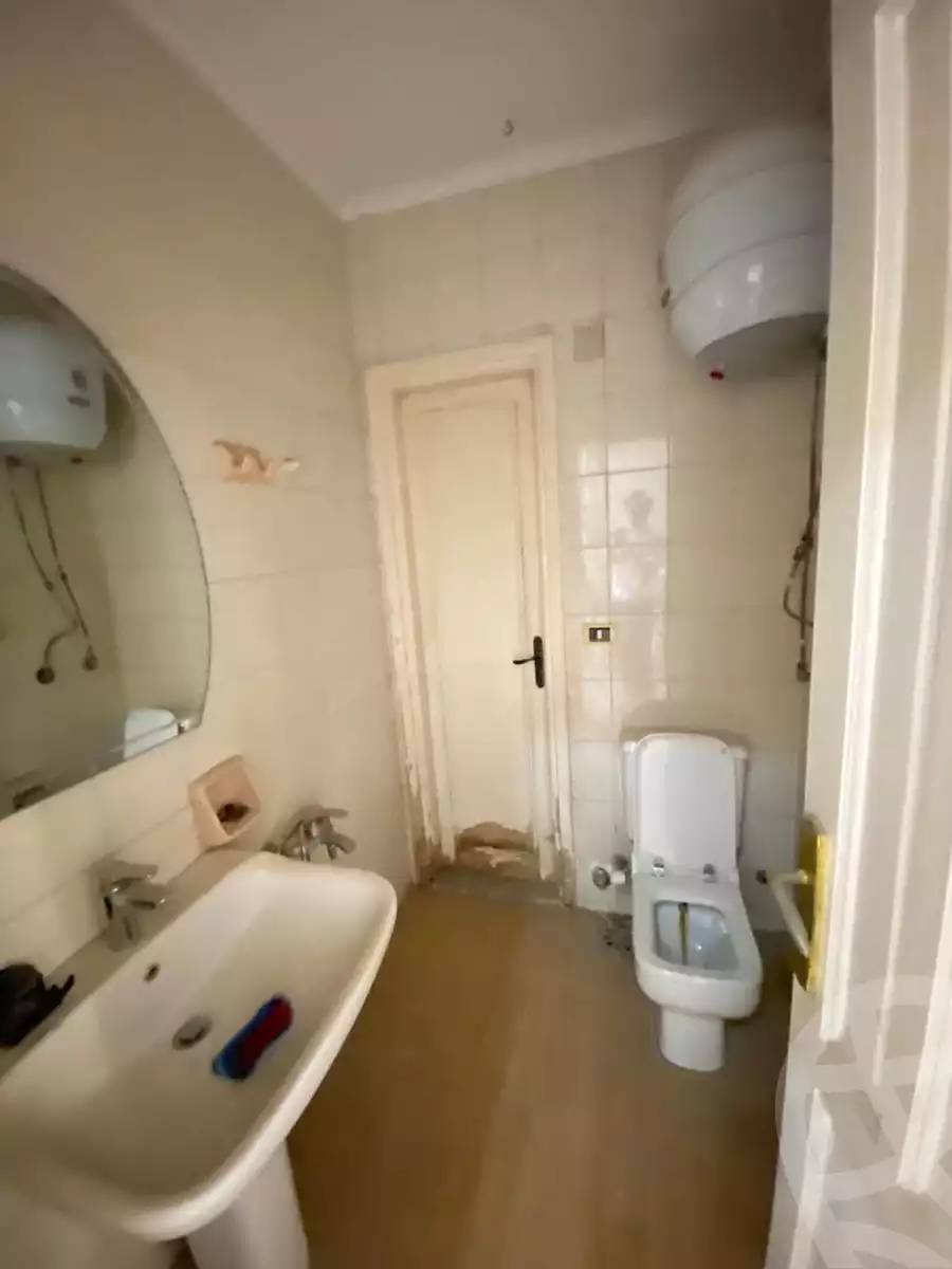 https://aqarmap.com.eg/ar/listing/4027064-for-rent-cairo-el-maadi-shr-9