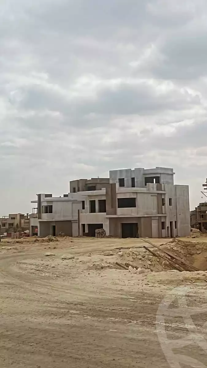 https://aqarmap.com.eg/ar/listing/4028060-for-sale-cairo-6th-of-october-compounds-cairo-6th-of-october-compound-tawny