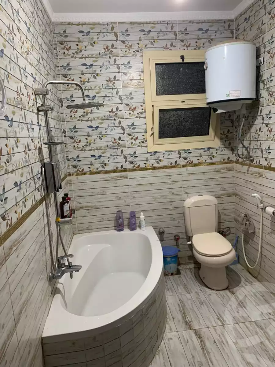 https://aqarmap.com.eg/en/listing/4029758-for-sale-cairo-helwan-kwrnysh-hlwn