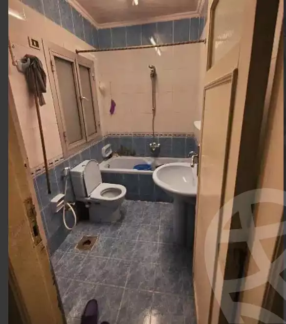 https://aqarmap.com.eg/ar/listing/4032577-for-sale-cairo-downtown-bolak-abo-el-ala-kamal-el-deen-hussein-st