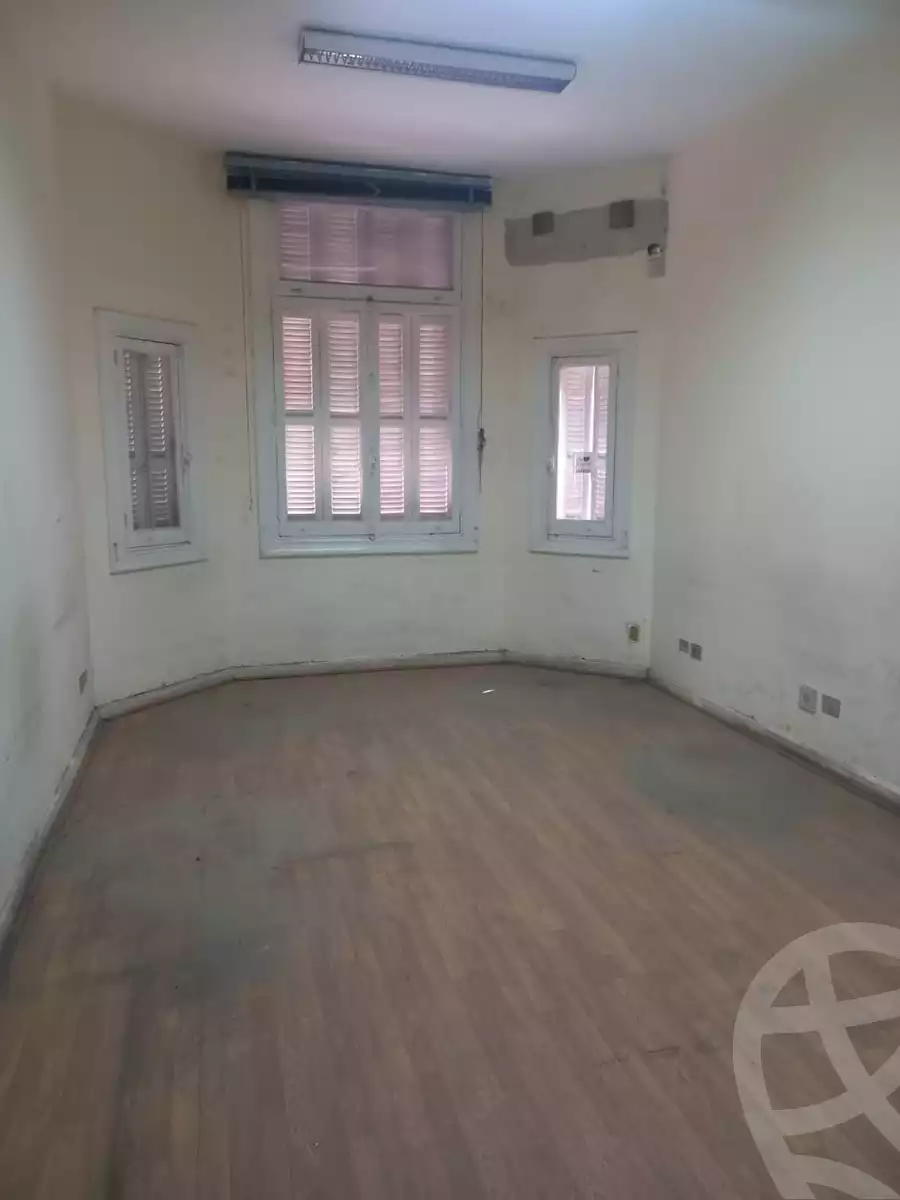 https://aqarmap.com.eg/en/listing/4034439-for-rent-cairo-downtown-el-tahrir